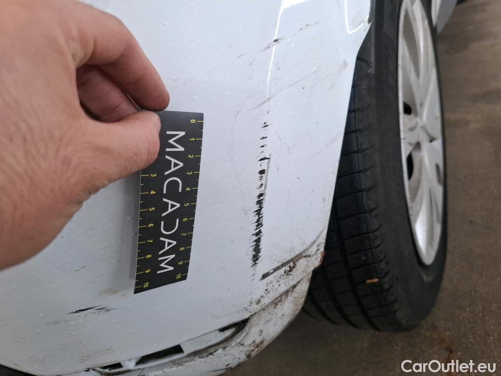  Renault  Clio  IV Air 1.5 dCi 75CV BVM5 E6 #39