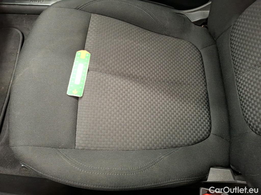  Bmw  Serie 1 BMW Série 1 / 2019 / 5P / Berline 116i DKG7 Business Design #20