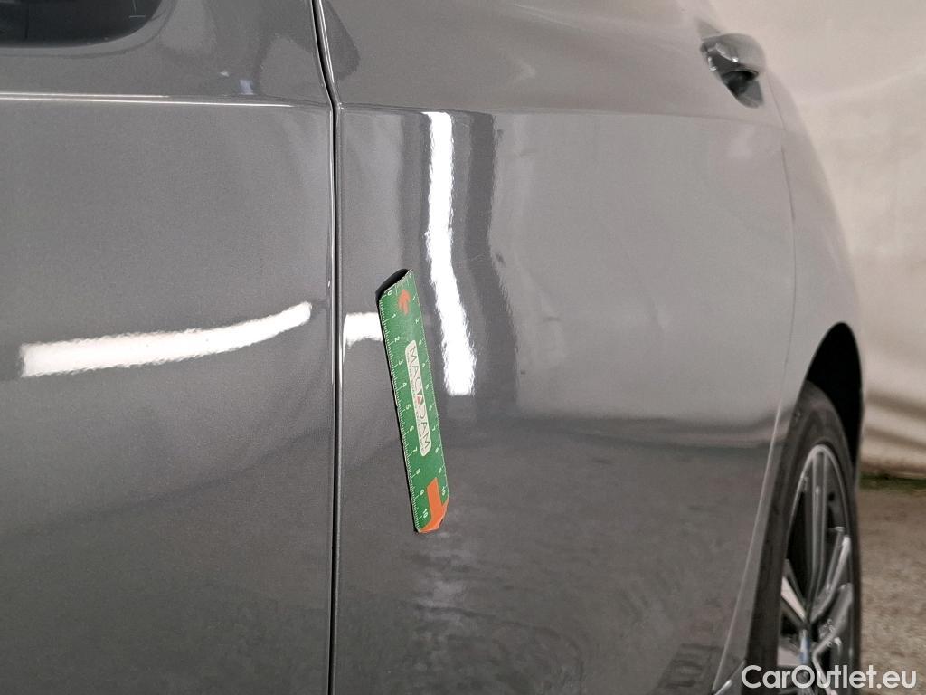  Bmw  Serie 1 BMW Série 1 / 2019 / 5P / Berline 116i DKG7 Business Design #16