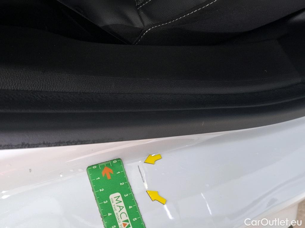  Renault  Captur RENAULT  / 2019 / 5P / SUV Intens E-TECH Plug-in 160 -21 #22