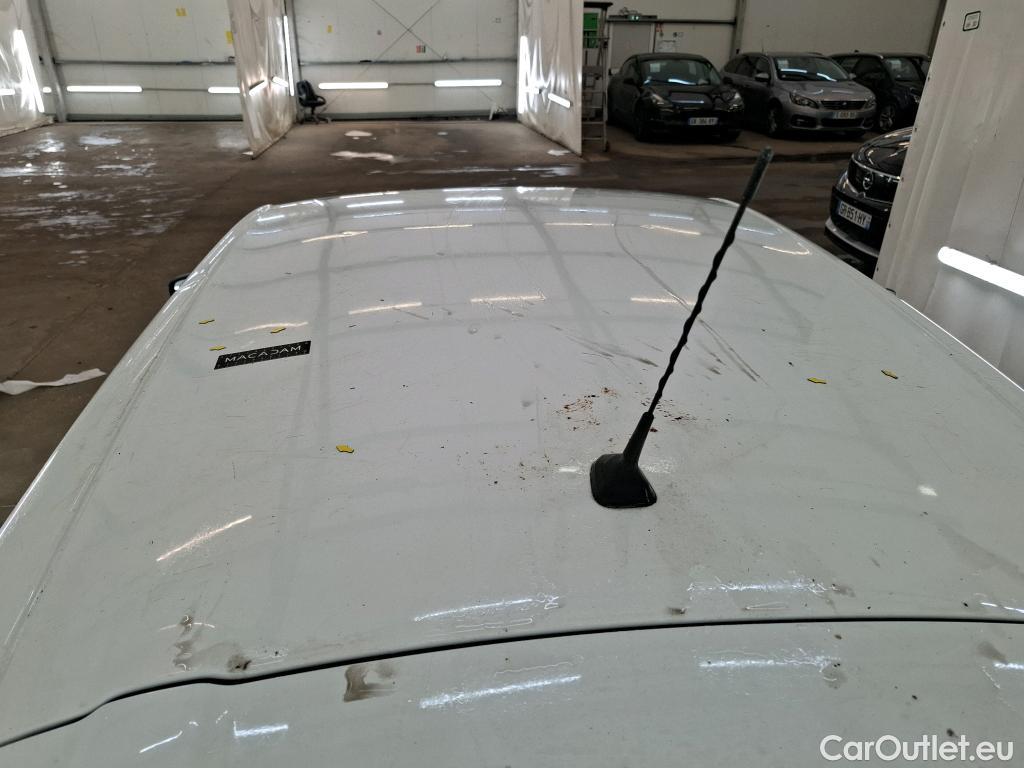  Renault  Clio  IV Air 1.5 dCi 75CV BVM5 E6 #46