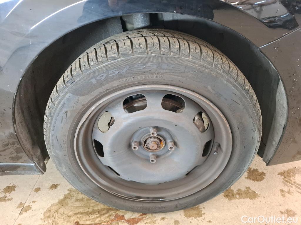  Peugeot  208  Active Pack 1.2 PureTech 100CV BVA8 E6d #21