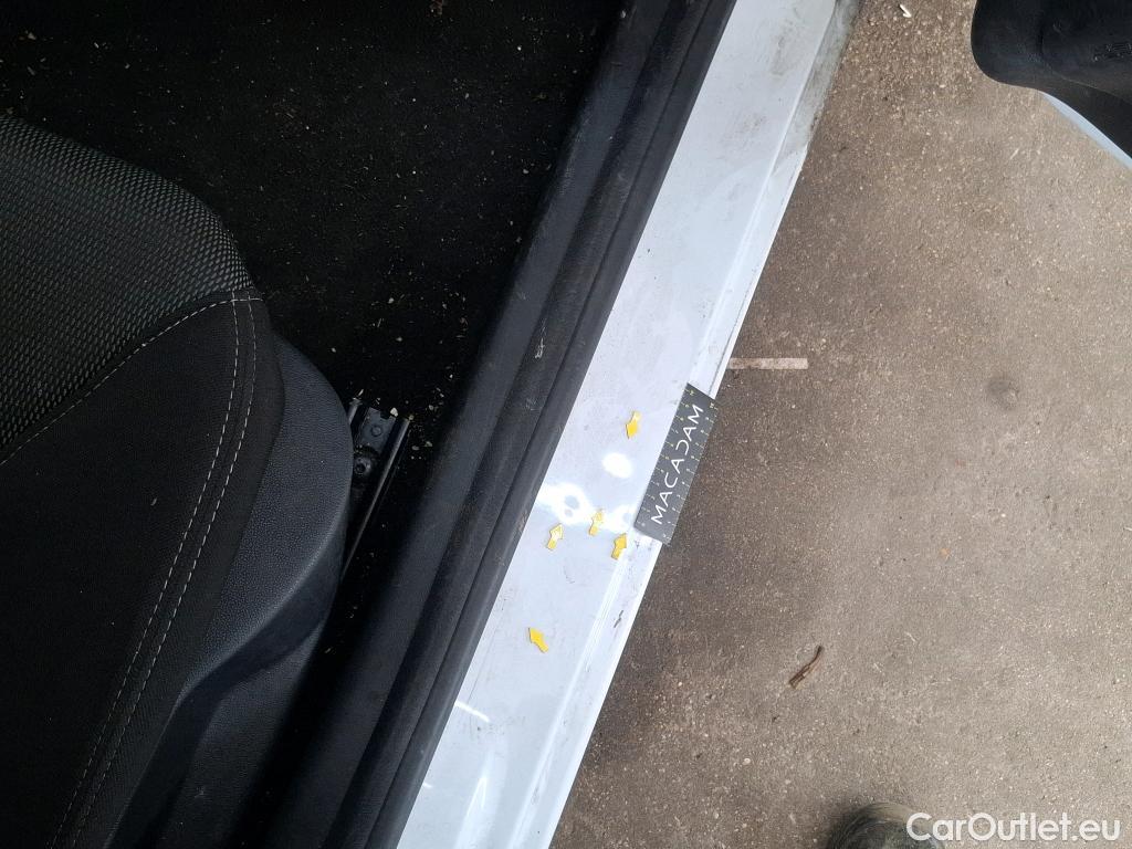  Renault  Clio  IV Air 1.5 dCi 75CV BVM5 E6 #130