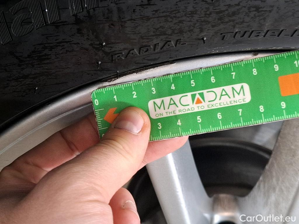  Bmw  Serie 3 BMW Série 3 Touring / 2022 / 5P / Break 318i 156ch Business Design BVA8 #13