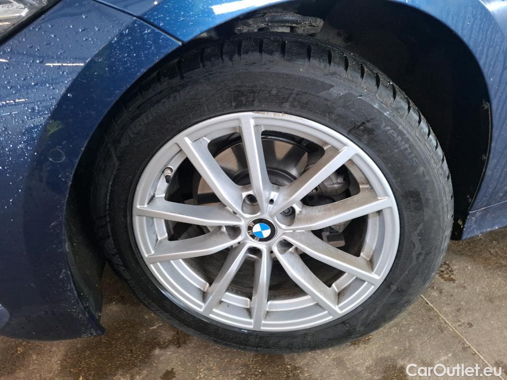  Bmw  Serie 3 BMW Série 3 Touring / 2022 / 5P / Break 318i 156ch Business Design BVA8 #10