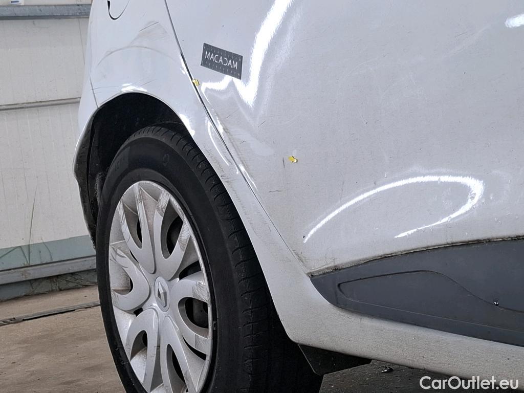  Renault  Clio  IV Air 1.5 dCi 75CV BVM5 E6 #85