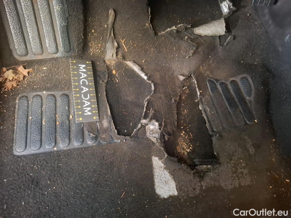  Renault  Clio  IV Air 1.5 dCi 75CV BVM5 E6 #22