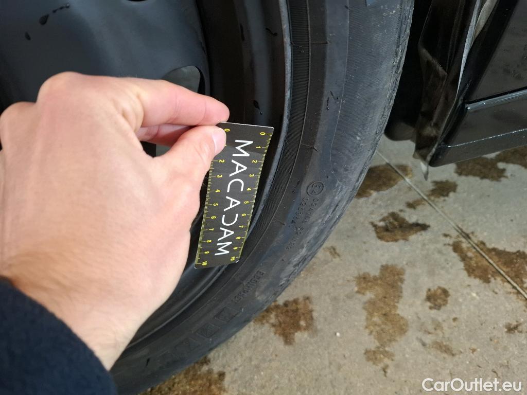  Peugeot  208  Active Pack 1.2 PureTech 100CV BVA8 E6d #6