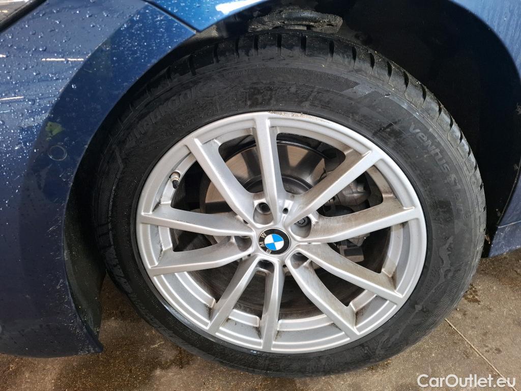  Bmw  Serie 3 BMW Série 3 Touring / 2022 / 5P / Break 318i 156ch Business Design BVA8 #11