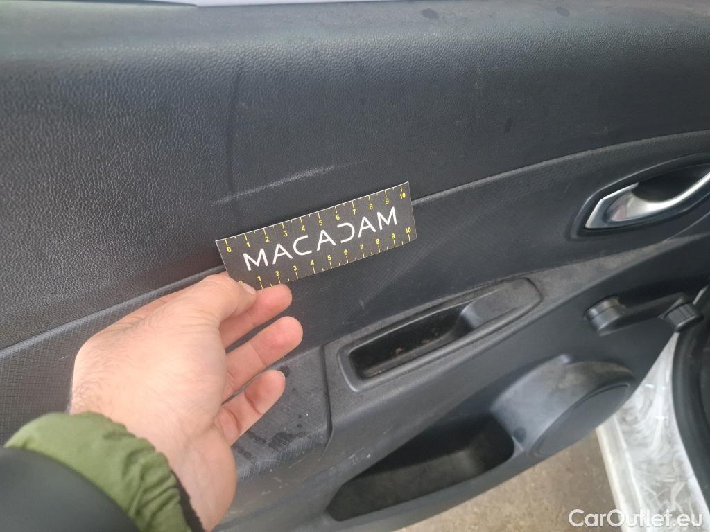  Renault  Clio  IV Air 1.5 dCi 75CV BVM5 E6 #213