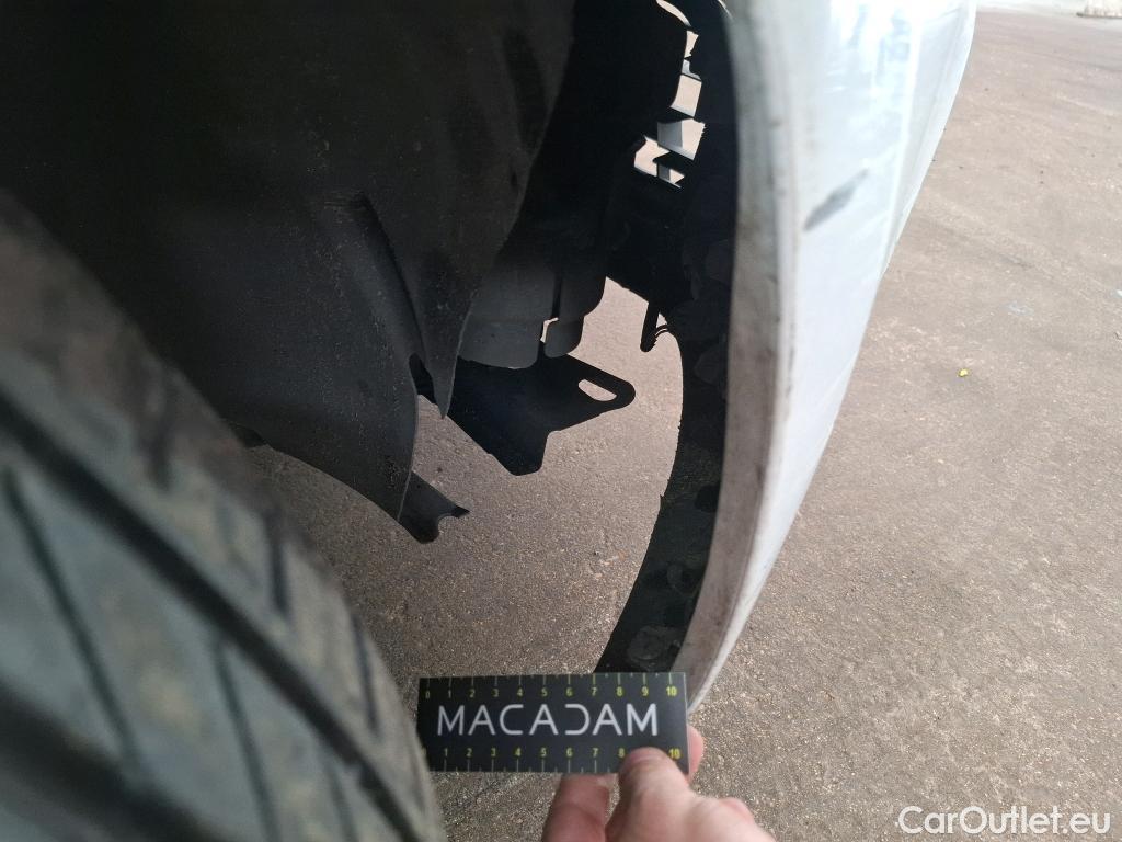  Renault  Clio  IV Air 1.5 dCi 75CV BVM5 E6 #155