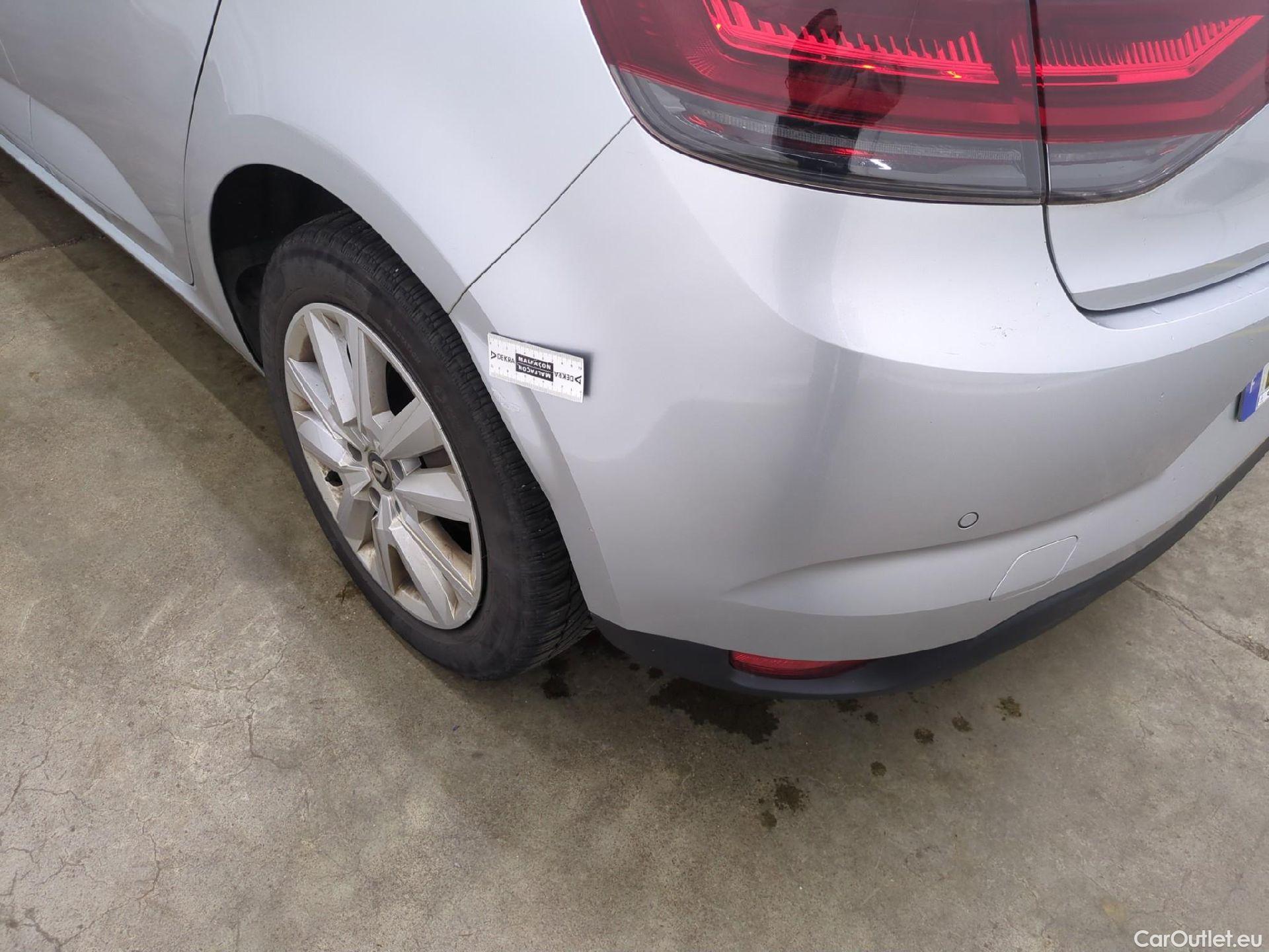  Renault  Megane RENAULT Mégane Berline / 2020 / 5P / Berline Business TCe 140 EDC FAP #41