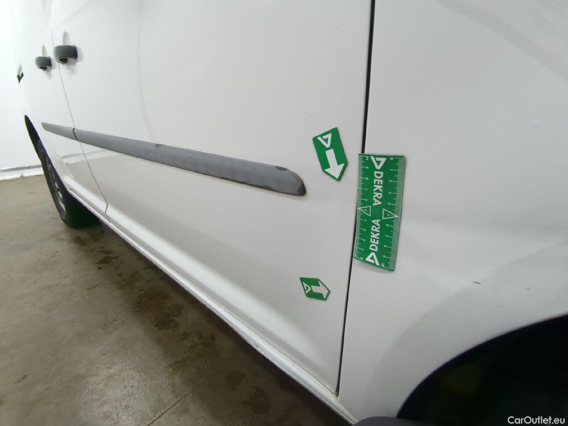  Volkswagen  Caddy VOLKSWAGEN  Van VU 4p Fourgonnette 2.0 TDI 102 Business Line #21