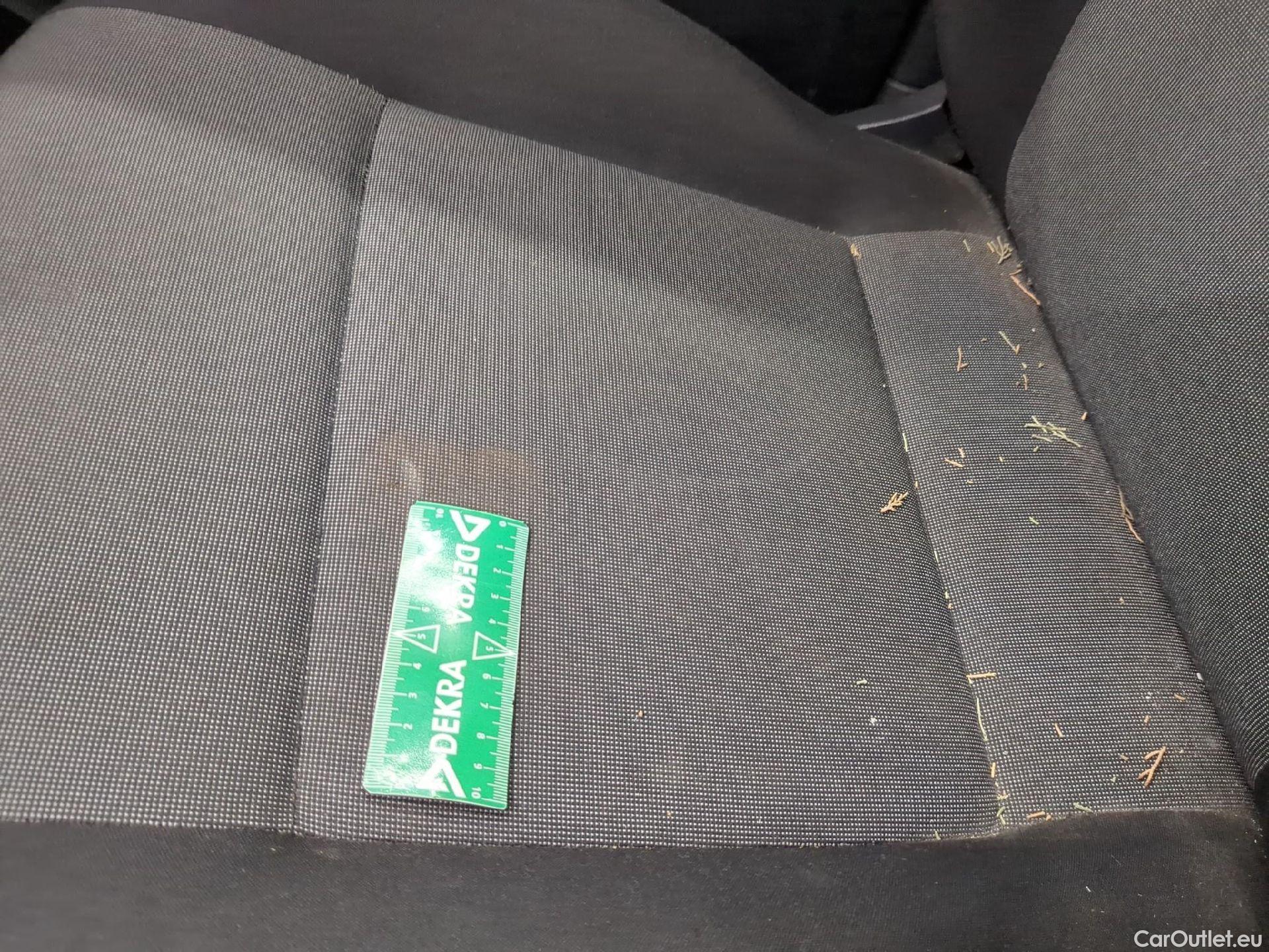  Volkswagen  Caddy VOLKSWAGEN  Van VU 4p Fourgonnette 2.0 TDI 102 Business Line #11