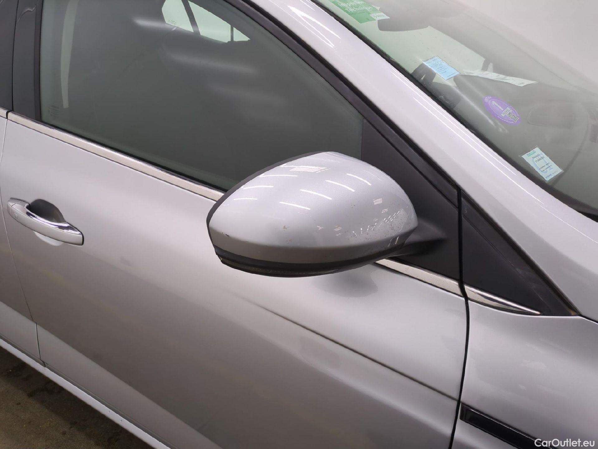  Renault  Megane RENAULT Mégane Berline / 2020 / 5P / Berline Business TCe 140 EDC FAP #18