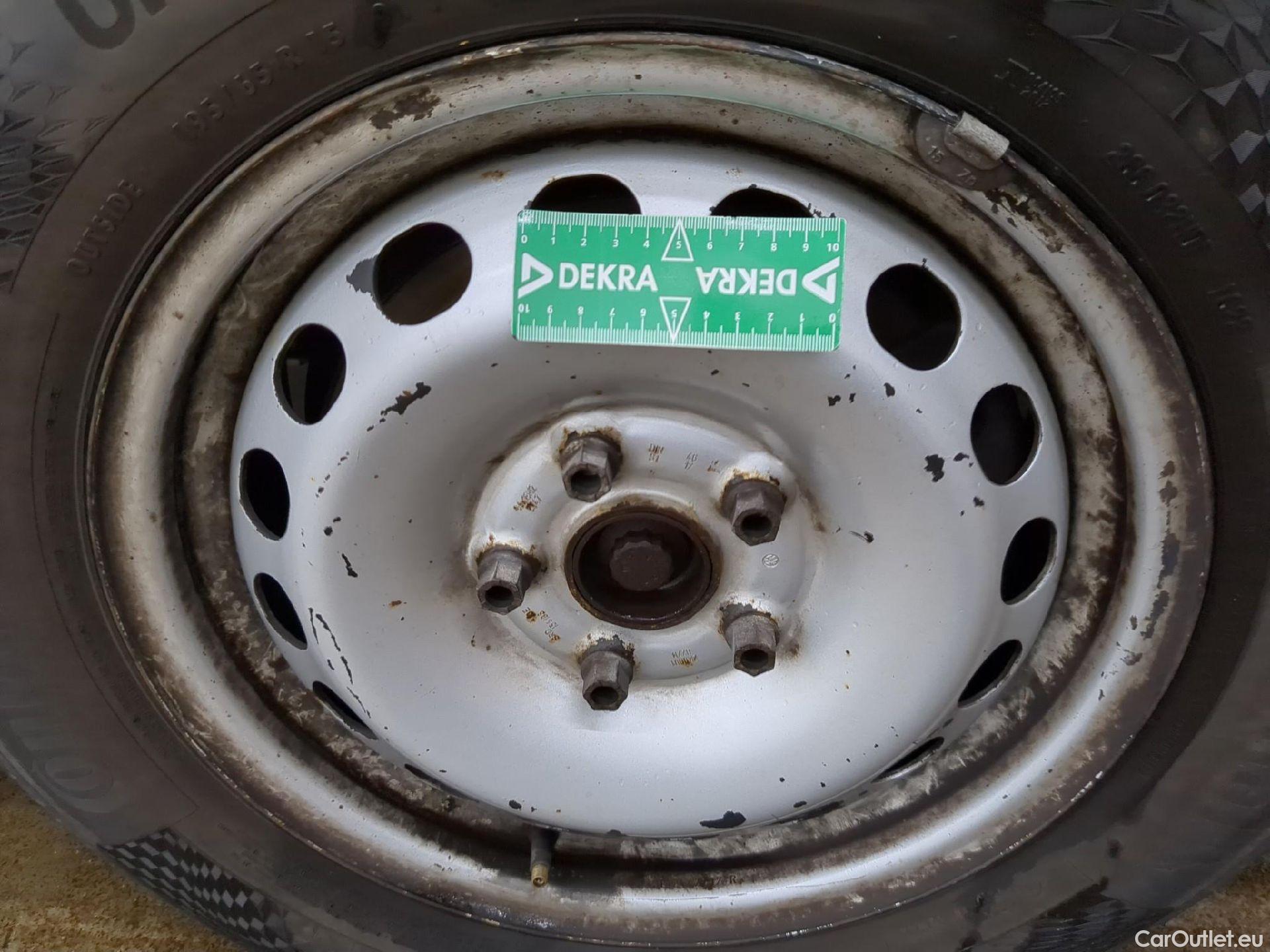  Volkswagen  Caddy VOLKSWAGEN  Van VU 4p Fourgonnette 2.0 TDI 102 Business Line #14