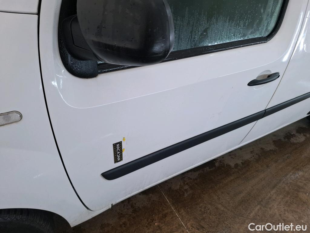  Renault  Kangoo  Express Maxi Extra (Série Spéciale) 1.5 dCi 90CV BVM5 E6 #58