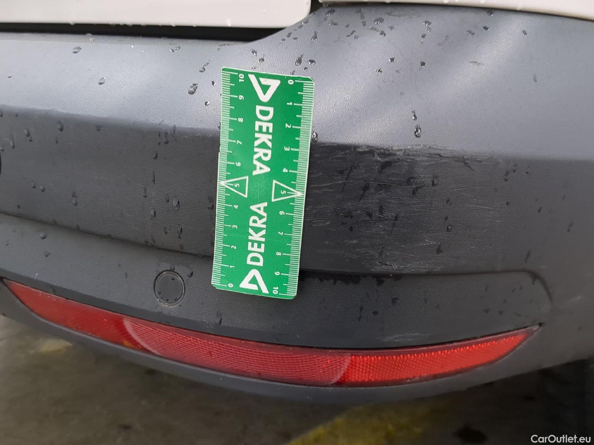  Volkswagen  Caddy VOLKSWAGEN  Van VU 4p Fourgonnette 2.0 TDI 102 Business Line #55