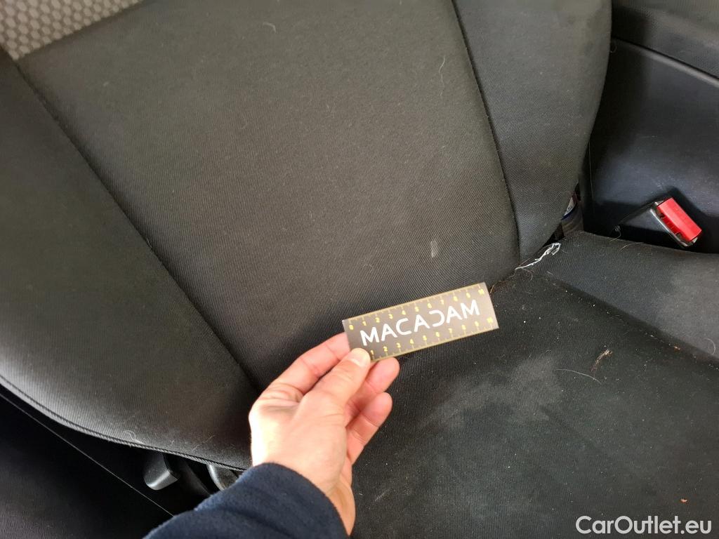  Renault  Kangoo  Express Maxi Extra (Série Spéciale) 1.5 dCi 90CV BVM5 E6 #45