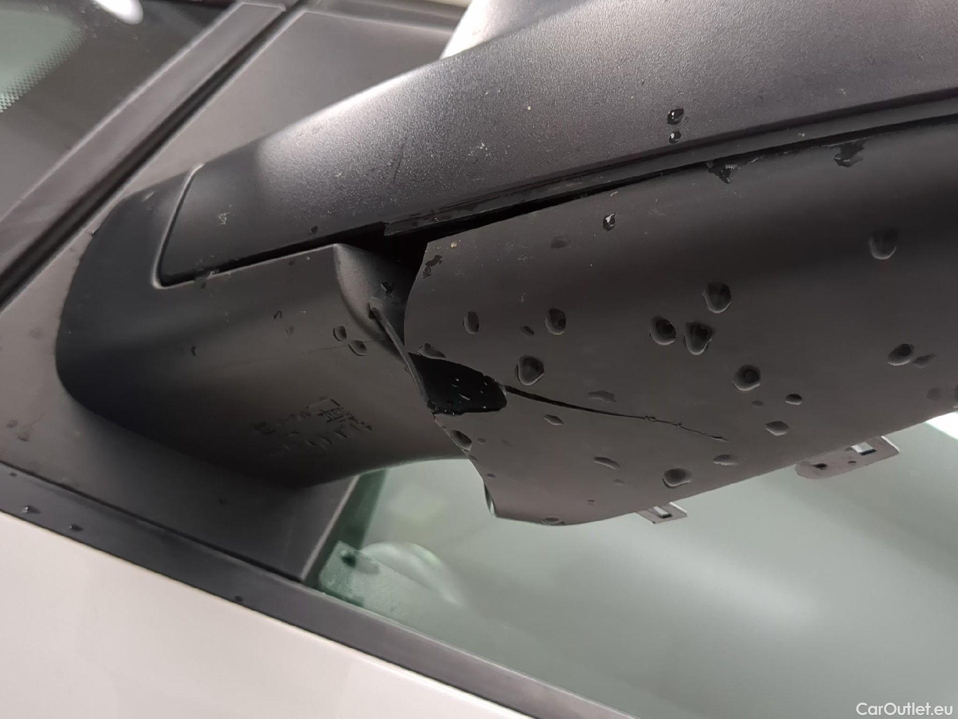  Volkswagen  Caddy VOLKSWAGEN  Van VU 4p Fourgonnette 2.0 TDI 102 Business Line #45