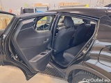  Toyota  C-HR TOYOTA  / 2019 / 5P / SUV 1.8H (122CV) E-CVT BUSINESS #174