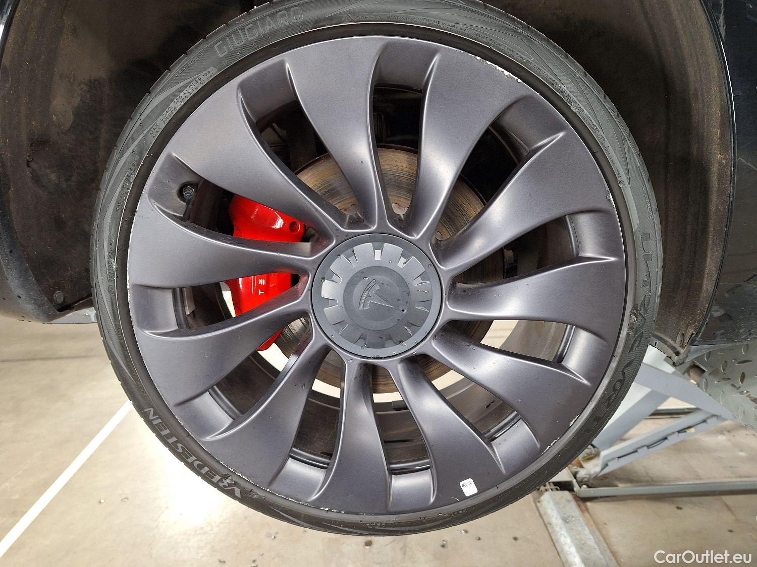  Tesla  Model 3 Tesla,  '18 BEV, Tesla  Performance Dual Motor AWD 4d #13