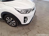  KIA  STONIC KIA  / 2017 / 5P / SUV 1.2 DPI STYLE #30