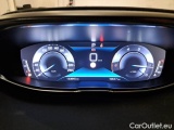  Peugeot  3008 PEUGEOT  / 2016 / 5P / SUV BLUEHDI 130 EAT8 SeS ALLURE #4