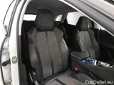  Peugeot  3008 PEUGEOT  / 2016 / 5P / SUV BLUEHDI 130 EAT8 SeS ALLURE #13