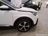  Peugeot  3008 PEUGEOT  / 2016 / 5P / SUV BLUEHDI 130 EAT8 SeS ALLURE #44
