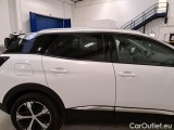  Peugeot  3008 PEUGEOT  / 2016 / 5P / SUV BLUEHDI 130 EAT8 SeS ALLURE #53