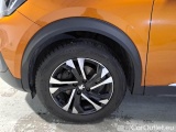  Peugeot  2008 PEUGEOT  / 2019 / 5P / CROSSOVER BLUEHDI 130 EAT8 ALLURE S/S AUT. #107