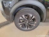  Peugeot  2008 PEUGEOT  / 2019 / 5P / CROSSOVER BLUEHDI 130 EAT8 ALLURE S/S AUT. #18