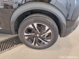  Peugeot  2008 PEUGEOT  / 2019 / 5P / CROSSOVER BLUEHDI 130 EAT8 ALLURE S/S AUT. #19