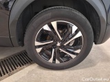  Peugeot  2008 PEUGEOT  / 2019 / 5P / CROSSOVER BLUEHDI 130 EAT8 ALLURE S/S AUT. #105