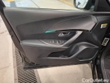  Peugeot  2008 PEUGEOT  / 2019 / 5P / CROSSOVER BLUEHDI 130 EAT8 ALLURE S/S AUT. #149