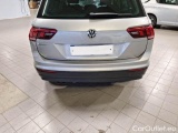  Volkswagen  Tiguan VOLKSWAGEN  / 2016 / 5P / SUV 2.0 TDI SCR 110KW BUSINESS BMT DSG #37