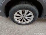  Volkswagen  Tiguan VOLKSWAGEN  / 2020 / 5P / SUV 2.0 TDI SCR 110KW LIFE DSG #109