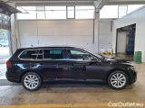  Volkswagen  Passat VOLKSWAGEN  / 2019 / 5P / STATION WAGON VAR. 2.0TDI SCR EVO 110KW BUSINESS DSG #7