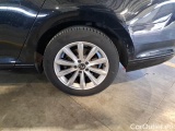  Volkswagen  Passat VOLKSWAGEN  / 2019 / 5P / STATION WAGON VAR. 2.0TDI SCR EVO 90KW BUSINESS DSG #19