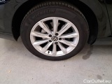  Volkswagen  Passat VOLKSWAGEN  / 2019 / 5P / STATION WAGON VAR. 2.0TDI SCR EVO 90KW BUSINESS DSG #19
