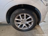  Volvo  XC60 VOLVO  / 2017 / 5P / SUV D4 GEARTR. MOMENTUM PRO #17