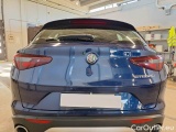  Alfa Romeo   STELVIO ALFA ROMEO / 2017 / 5P / SUV 2.2 TURBO DIESEL 160CV BUSINESS AT8 RWD #75