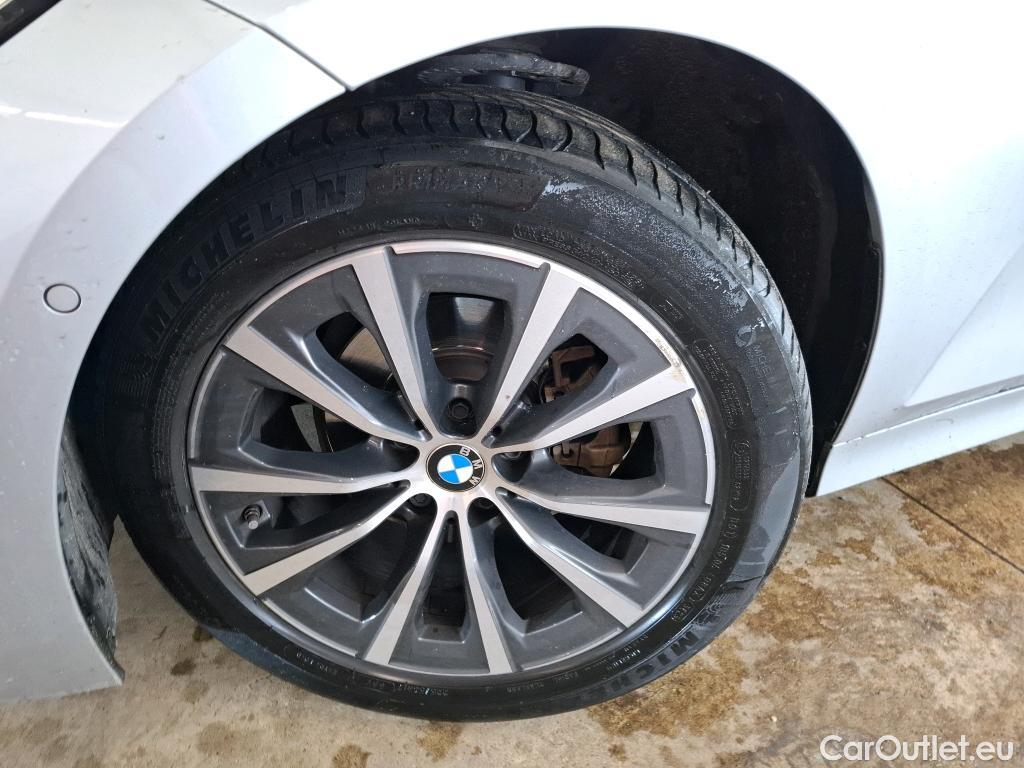  Bmw  Serie 3 Série 3 Touring 318 d Lounge 2.0 150CV BVA8 E6d #19