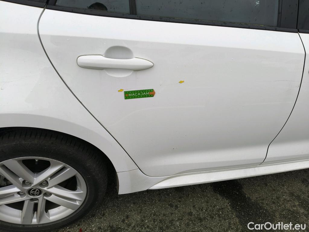  Toyota  Corolla TOYOTA  Touring Sports / 2018 / 5P / Break Hybride 122h Dynamic Business Beyond Zer #3