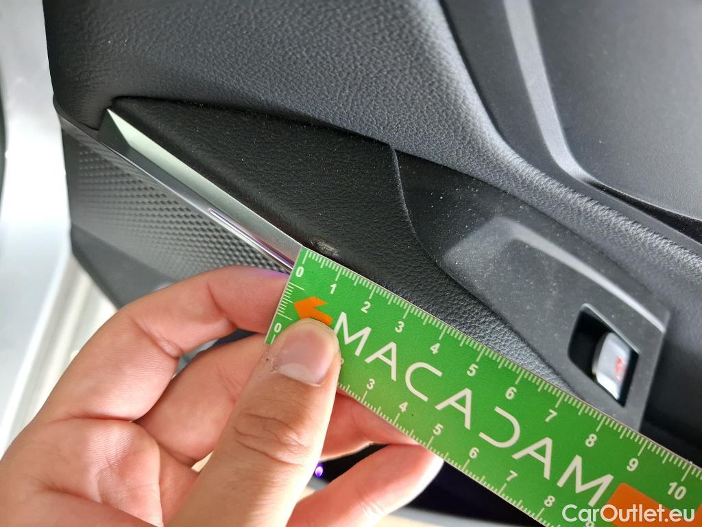  Bmw  Serie 3 Série 3 Touring 318 d Lounge 2.0 150CV BVA8 E6d #14