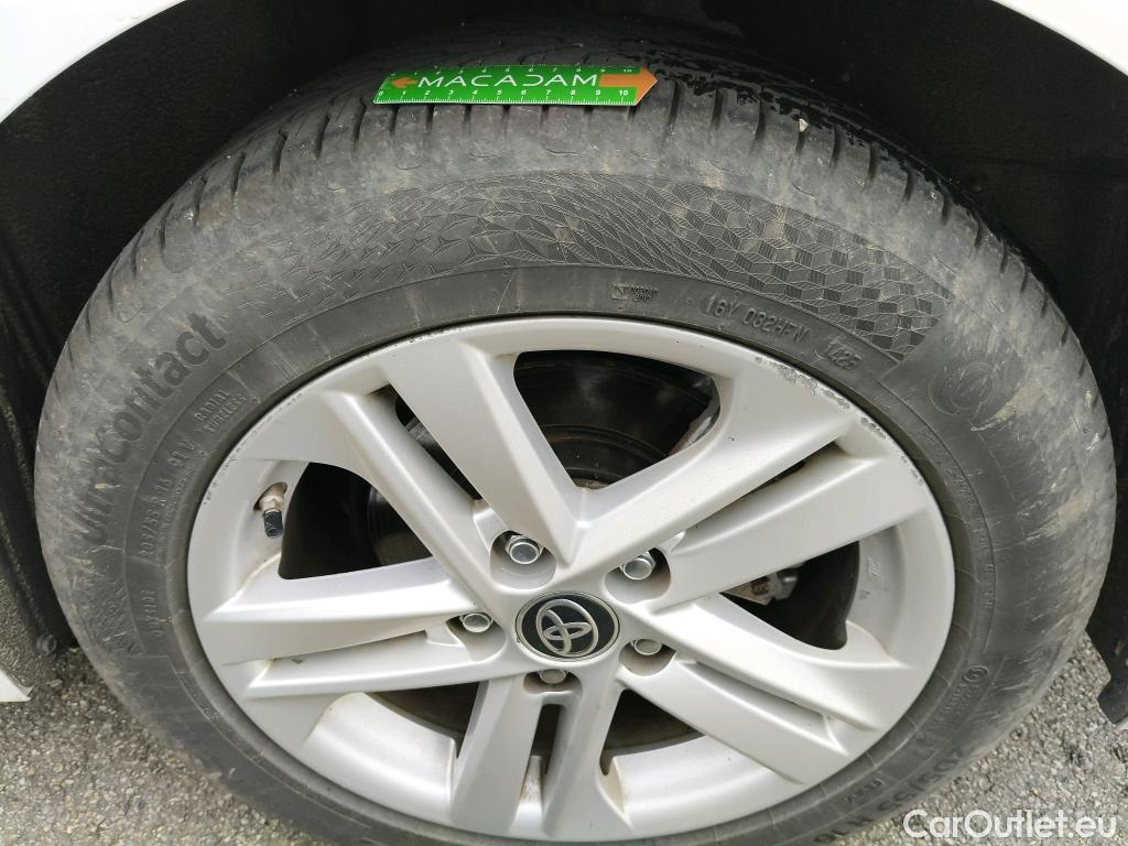  Toyota  Corolla TOYOTA  Touring Sports / 2018 / 5P / Break Hybride 122h Dynamic Business Beyond Zer #29