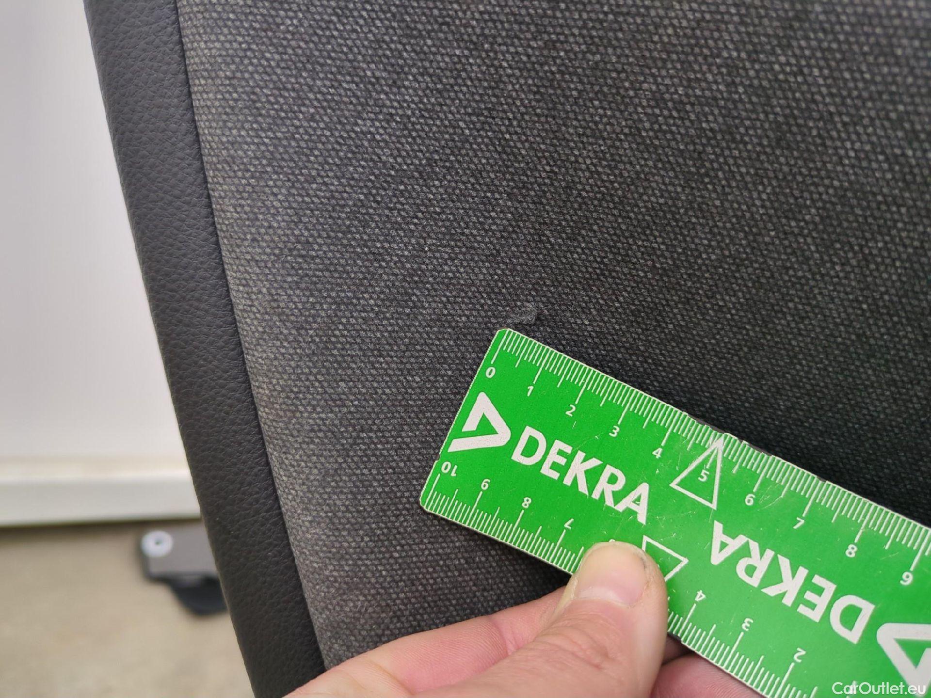  Toyota  Yaris Cross TOYOTA  Hybride / 2021 / 5P / SUV 1.5 HYBRID 116H DESIGN AWD AUTO #6