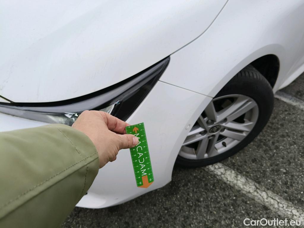  Toyota  Corolla TOYOTA  Touring Sports / 2018 / 5P / Break Hybride 122h Dynamic Business Beyond Zer #22