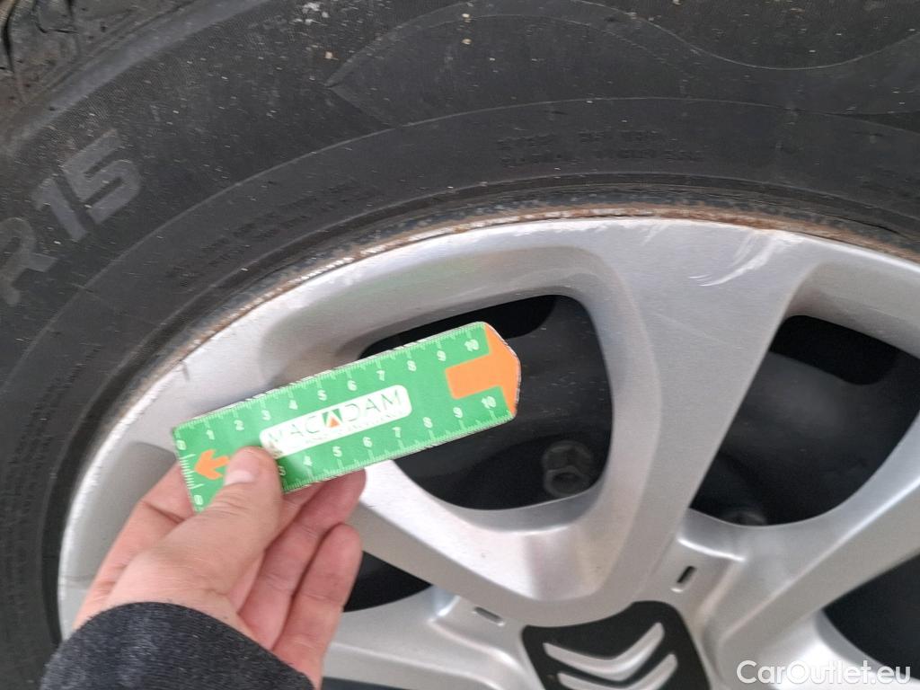  Citroen  C3  Société Feel 1.5 BlueHDI 100CV BVM6 E6dT #16